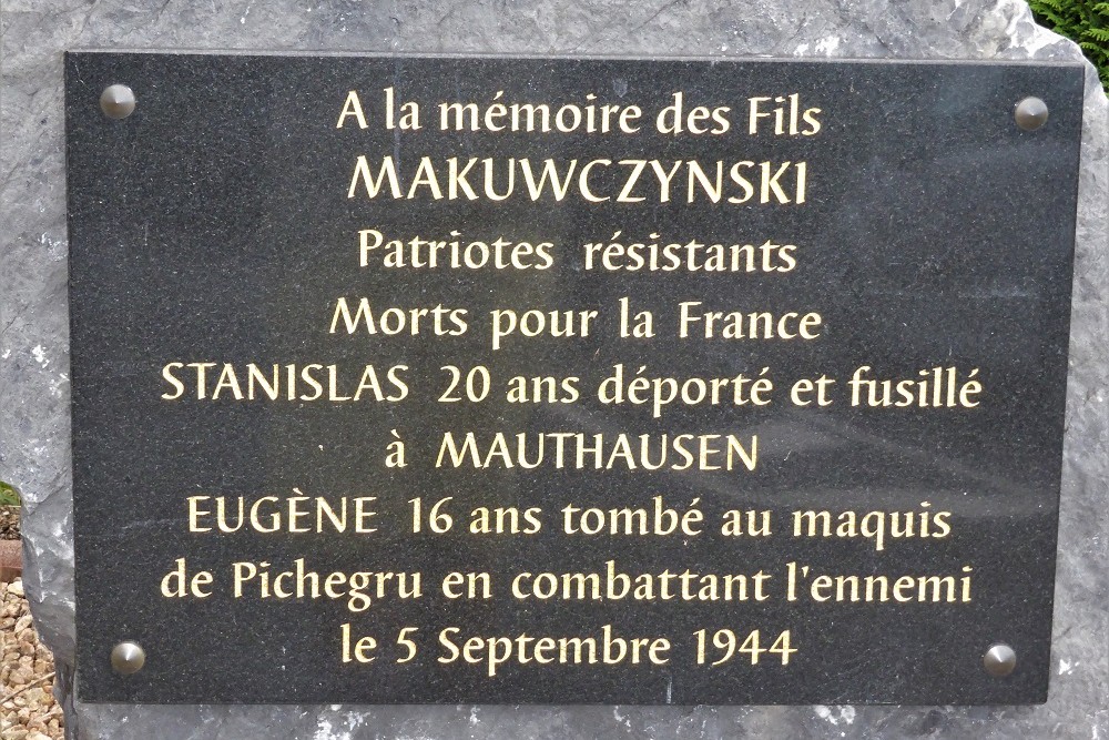 Memorial Stone Rancennes #2