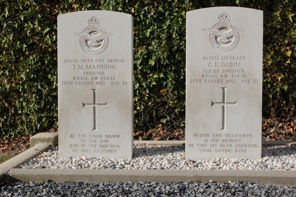 Commonwealth War Graves Overijse (Tombeek) #2