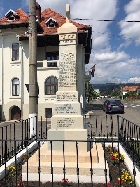 Oorlogsmonument Voinești #2