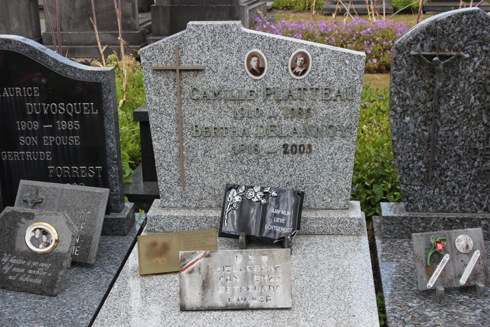 Belgian Graves Veterans Hollebeke #2