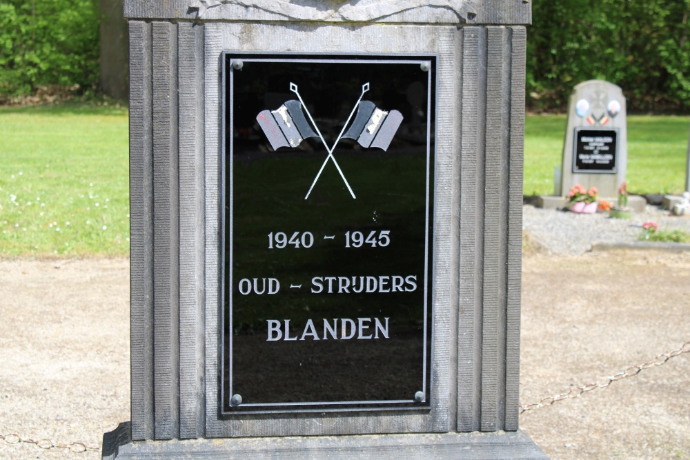 Oorlogsmonument Blanden #2