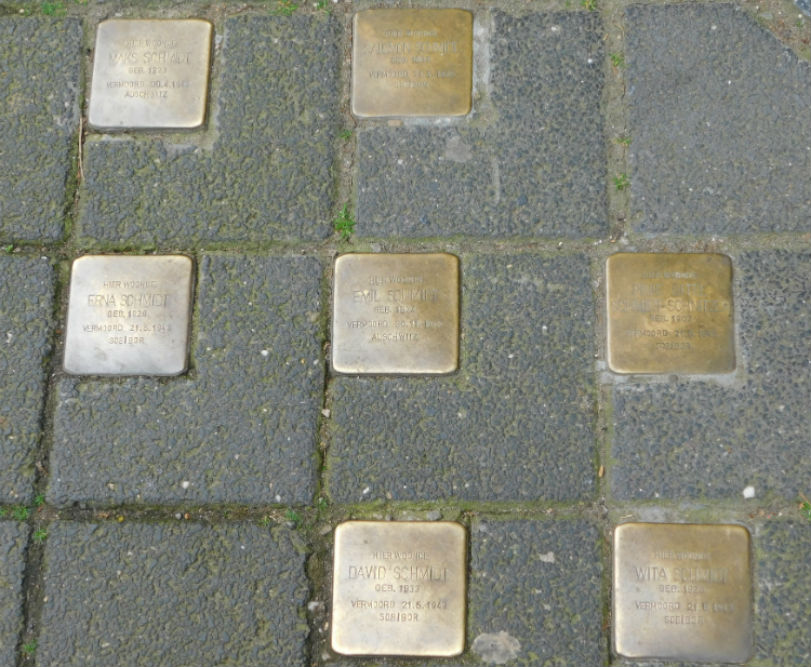 Stolpersteine Capucijnerstraat 96