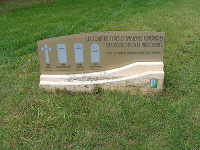 Franse Oorlogsbegraafplaats Chasseneuil #3