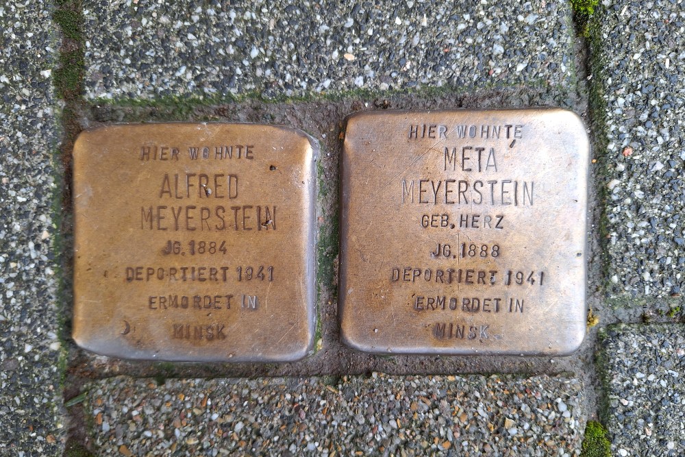 Stolpersteine Rathausufer 15 #1