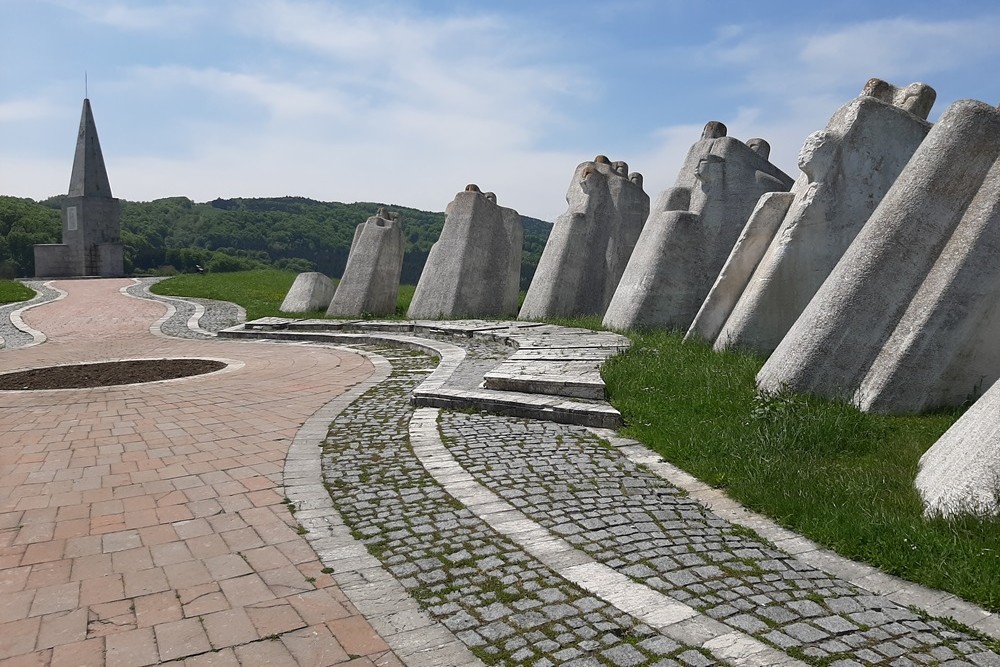 Monument Arbeiders Bataljon Kadinjača #4