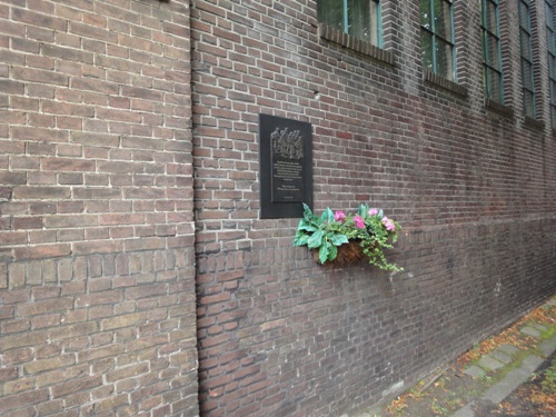 Monument Razzia van Rotterdam RET-Remise #3