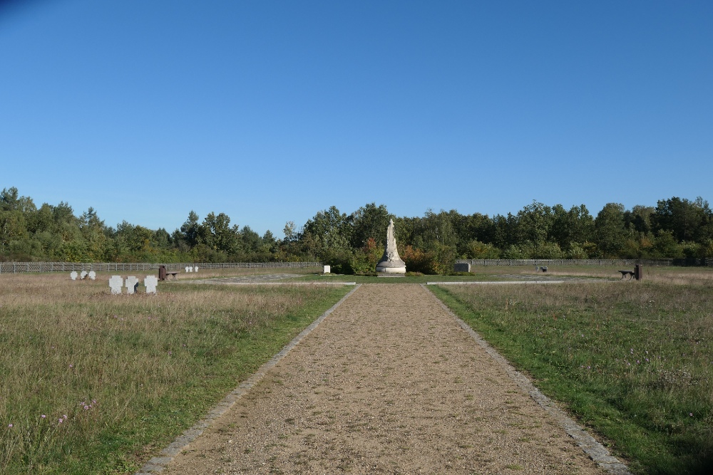 Cemetery Prisoner-of-war Camp Parchim #2
