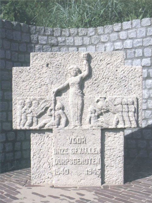 Oorlogsmonument Wijk aan Zee #5