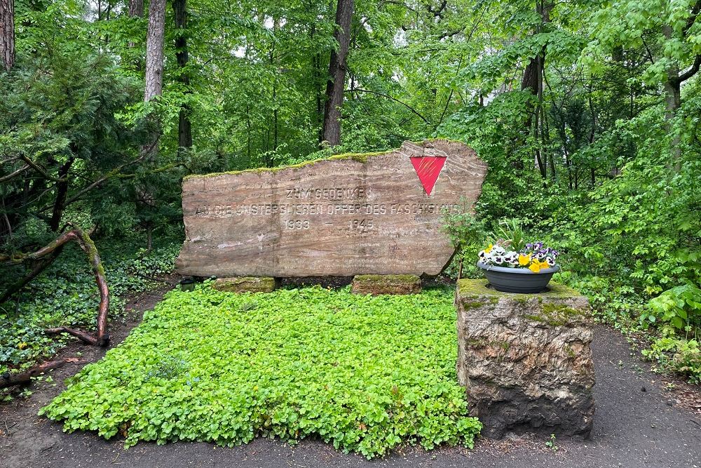 Memorial to the Victims of Fascism #1
