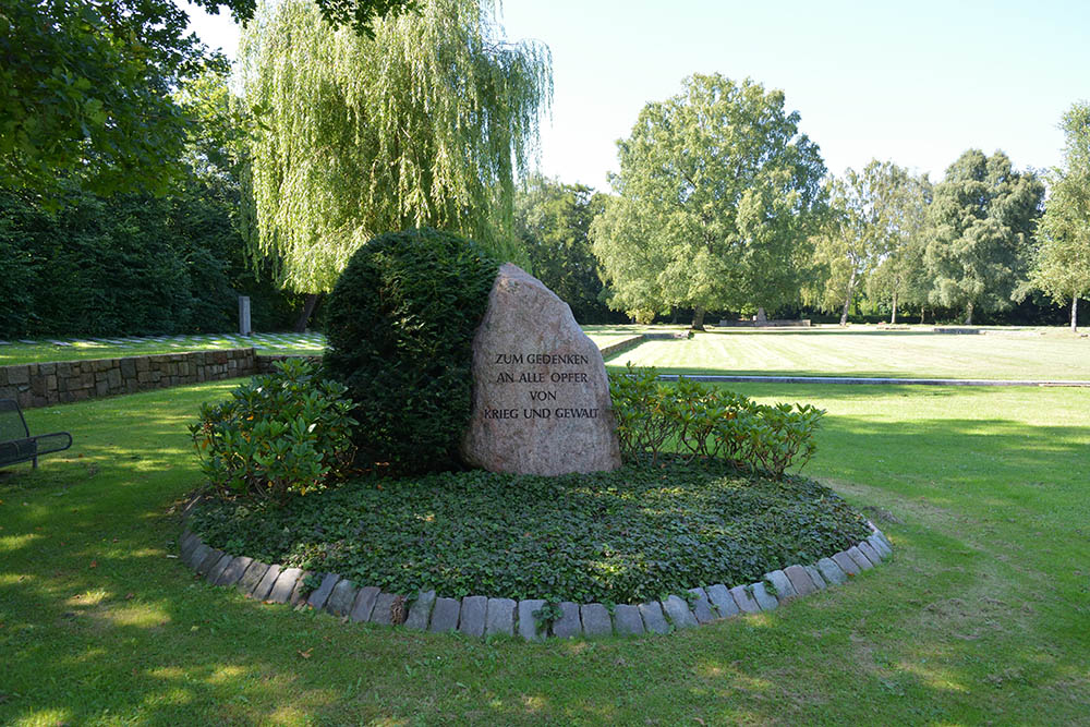 Monument Slachtoffters Wereldoorlogen #1