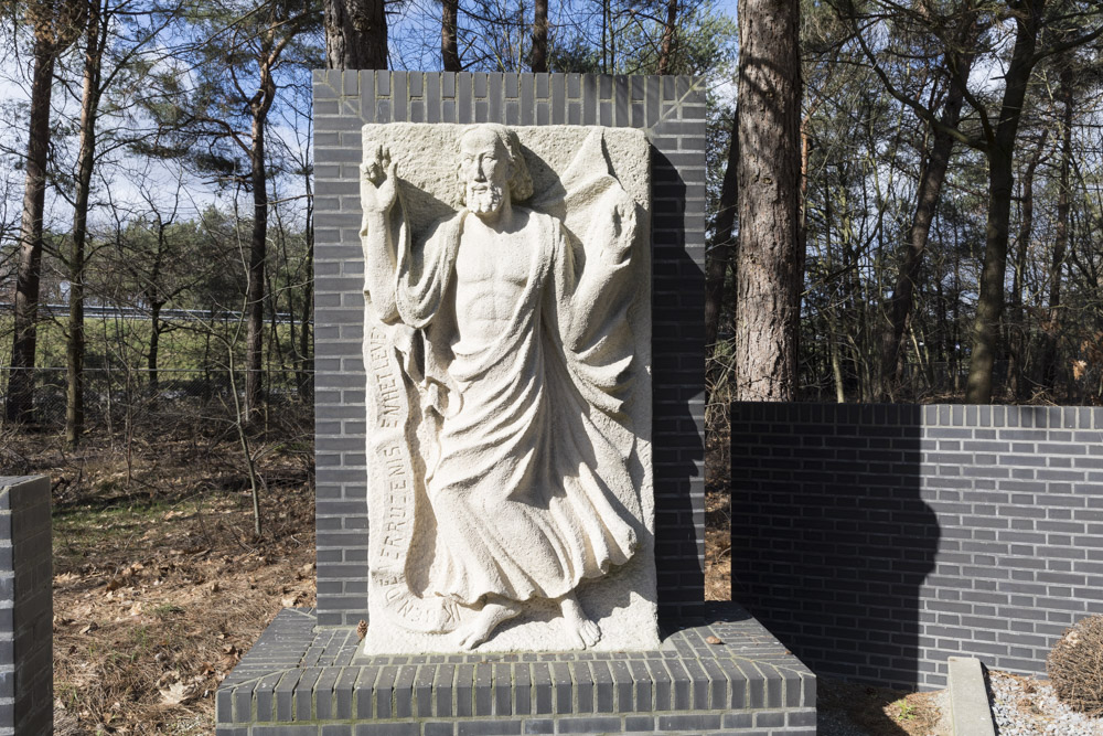 Sint-Anna monument #3