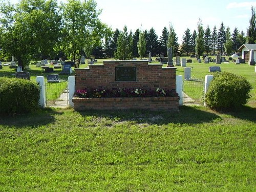 Commonwealth War Graves Roblin Cemetery