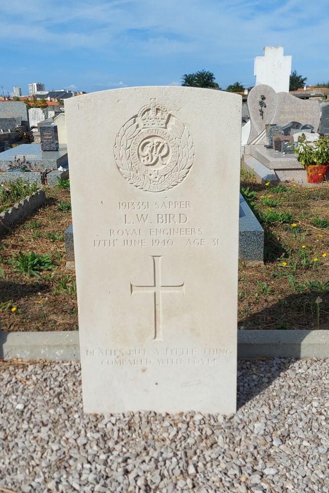 Oorlogsgraven van het Gemenebest Les Sables-d'Olonne #5