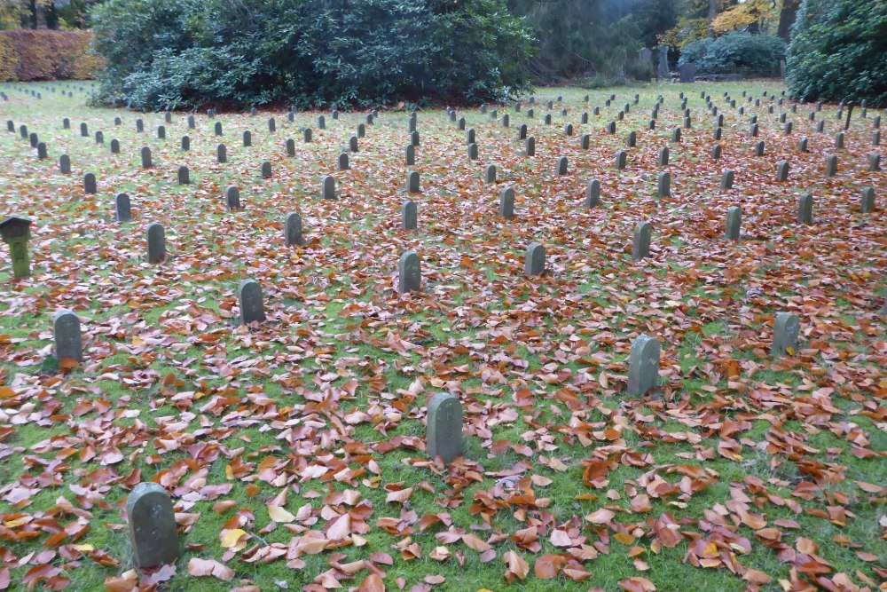 Graves Belgian Refugees Nunspeet #3