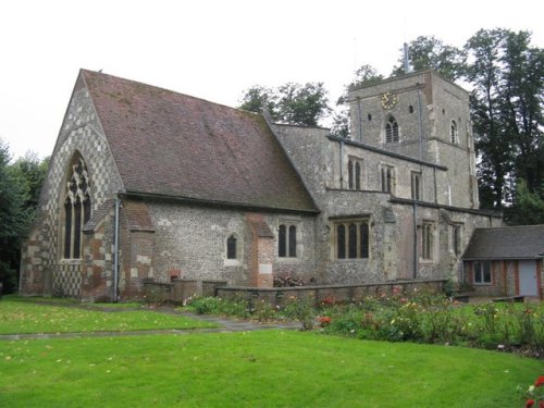 Oorlogsgraven van het Gemenebest St. Mary Churchyard