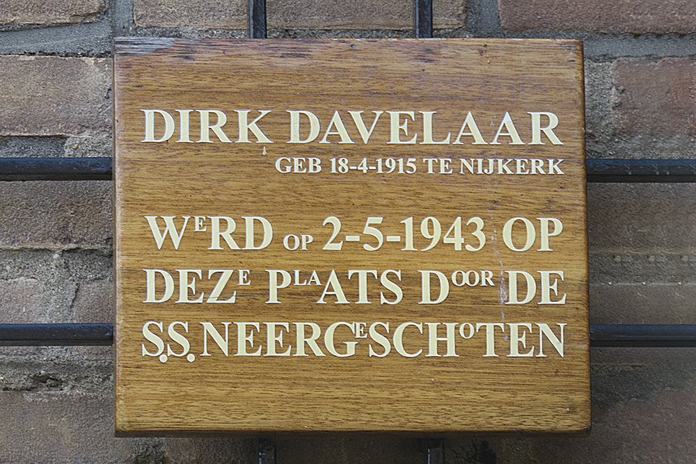 Monument Dirk Davelaar #4