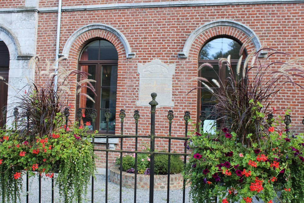 Commemorative Plates War Victims Cour-sur-Heure #3