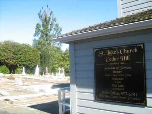 Commonwealth War Grave St. Luke's Anglican Church Cemetery