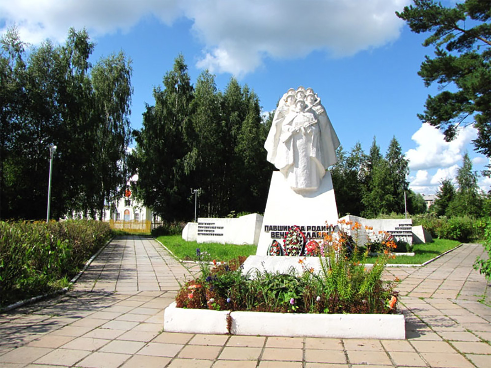 Mass Grave Soviet Soldiers Kudinovo #1