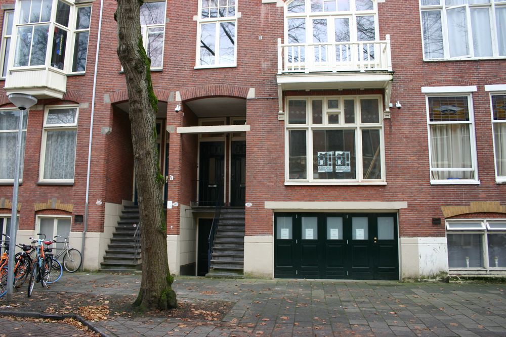 Stumbling Stones H.W. Mesdagstraat 16 #5