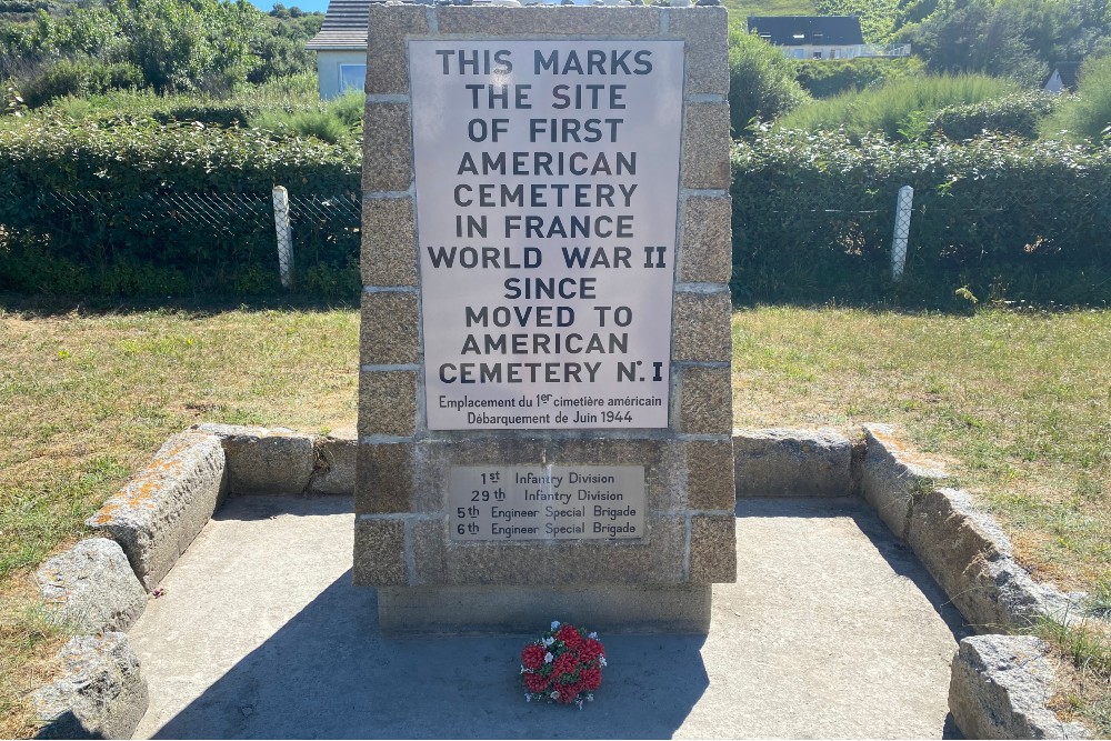 Monument Eerste Amerikaanse Oorlogsbegraafplaats in Frankrijk #2