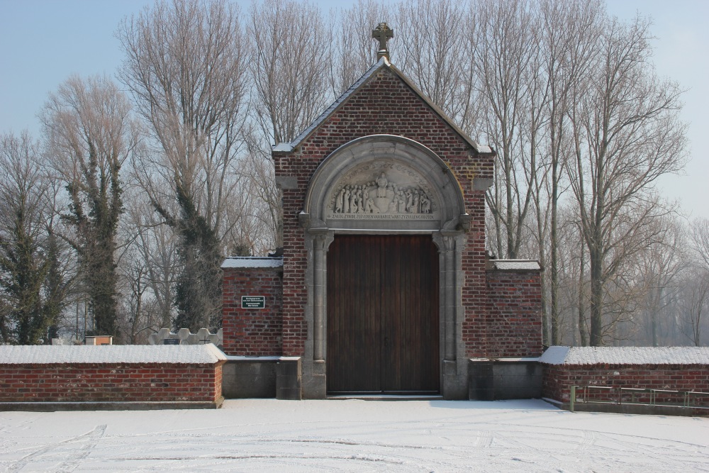 Commonwealth War Graves Wielsbeke #1