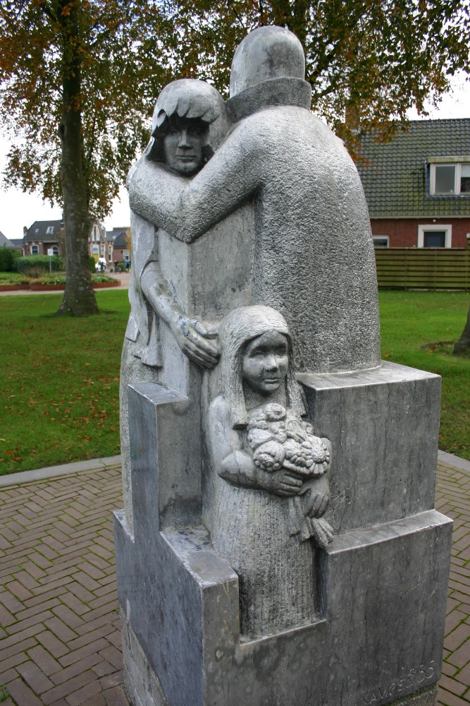 War Memorial Damwâld #3