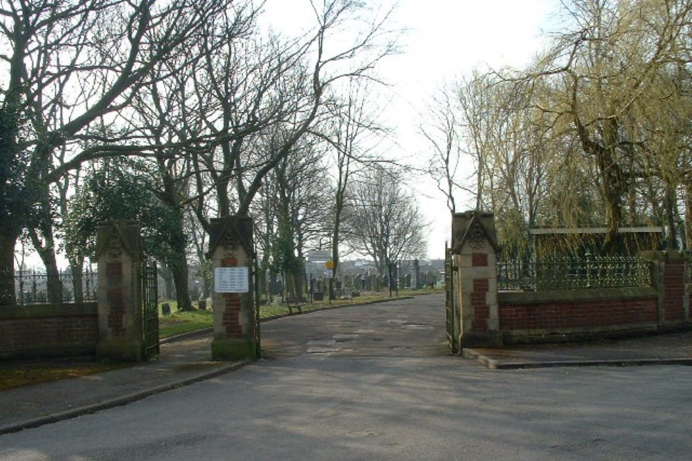 Commonwealth War Graves Royton Cemetery #1
