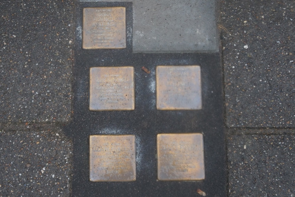 Stolpersteine Ruisdaelstraat 73