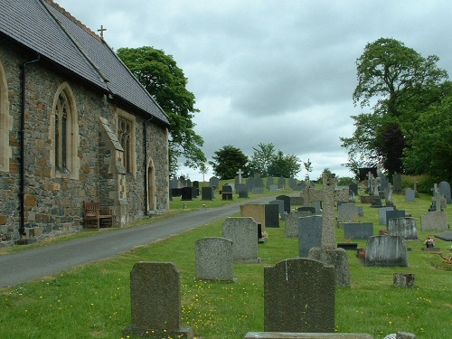 Oorlogsgraven van het Gemenebest St. Llonio Churchyard