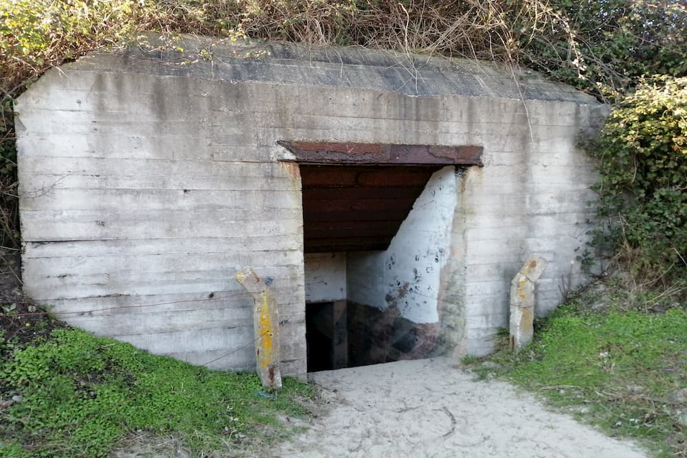 Munitiebunker Bunkerroute no. 9 De Punt Ouddorp #1