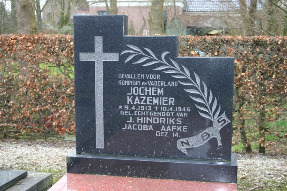 Nederlandse Oorlogsgraven Aduard #1
