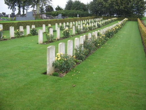 Commonwealth War Graves Mailly-Maillet Extension #1