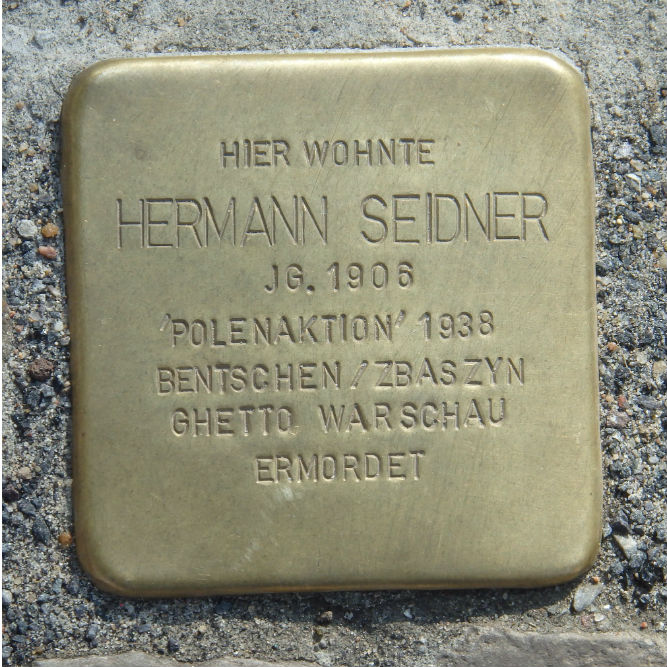 Stolpersteine Deichstrae 3