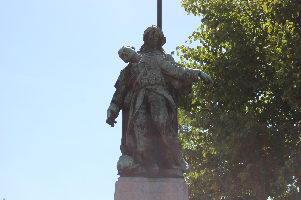 War Memorial Ertvelde #2