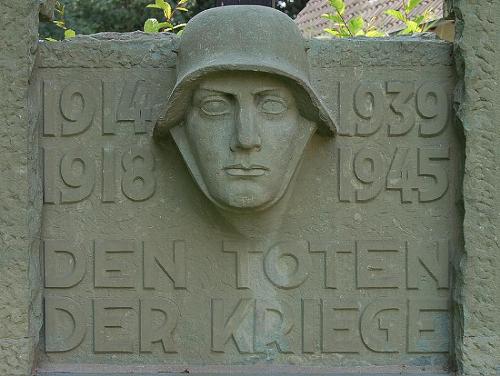 War Memorial Overhagen #2