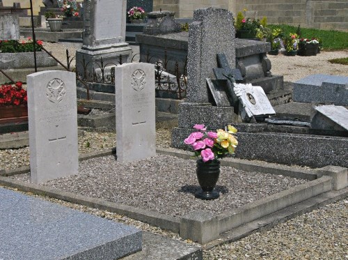 Commonwealth War Graves Fleury-la-Rivire Communal Cemetery
