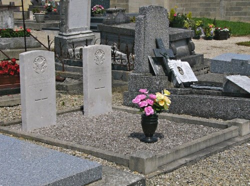 Commonwealth War Graves Fleury-la-Rivière Communal Cemetery #1