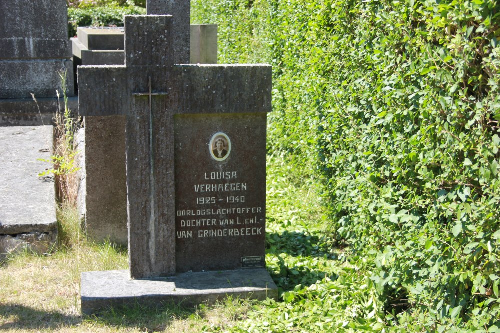 Belgisch Oorlogsgraf Sint-Pieters-Kapelle #1