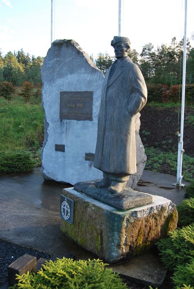 Belgian Prisoner of War Memorial Arlon #2