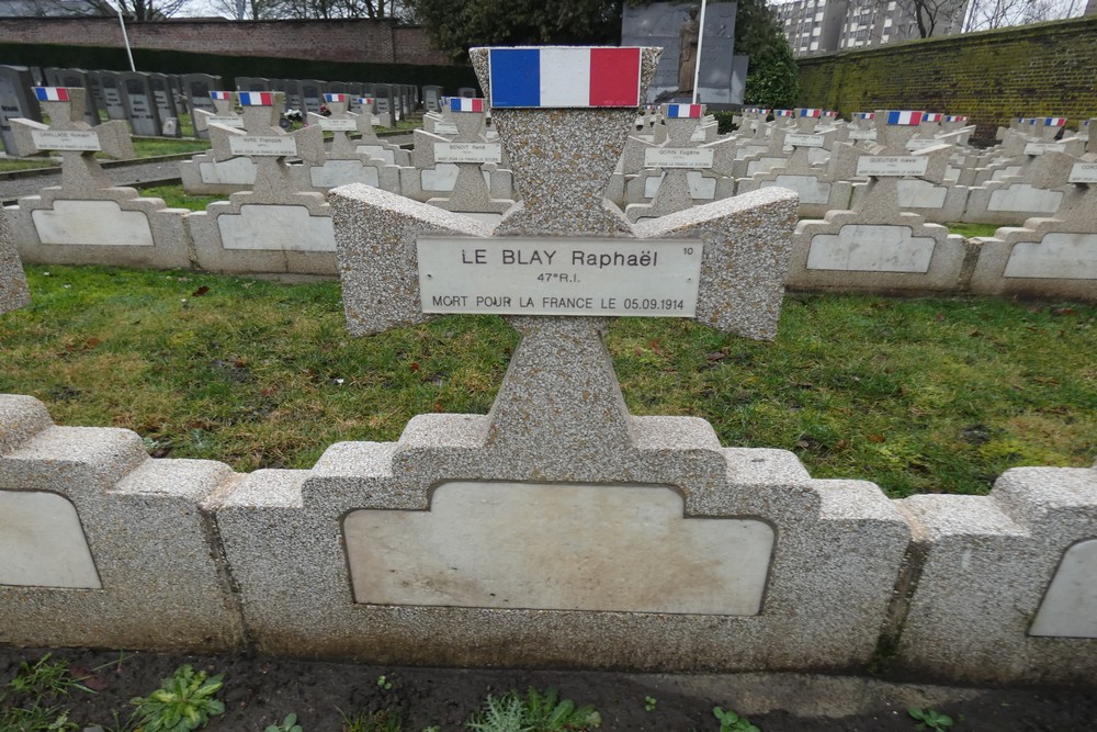 Franse Oorlogsgraven Charleroi Cimetire Nord #4