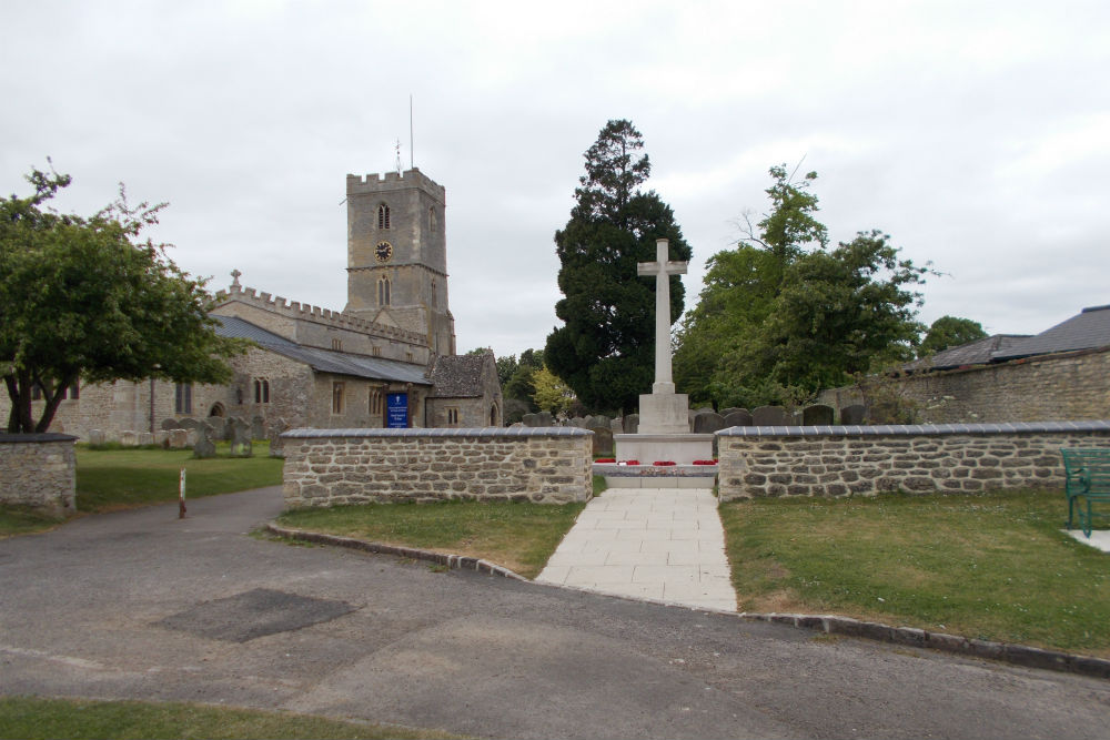 Commonwealth War Graves St. Denys Churchyard