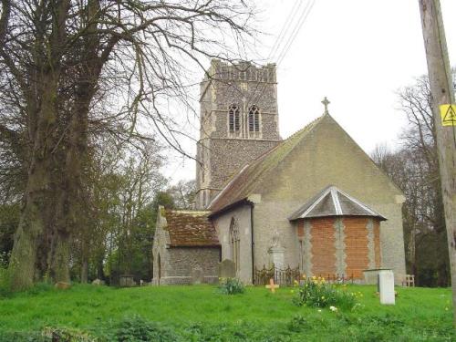 Commonwealth War Grave St. Ethelbert Churchyard