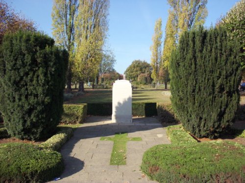 Oorlogsmonument Welwyn Garden City #1