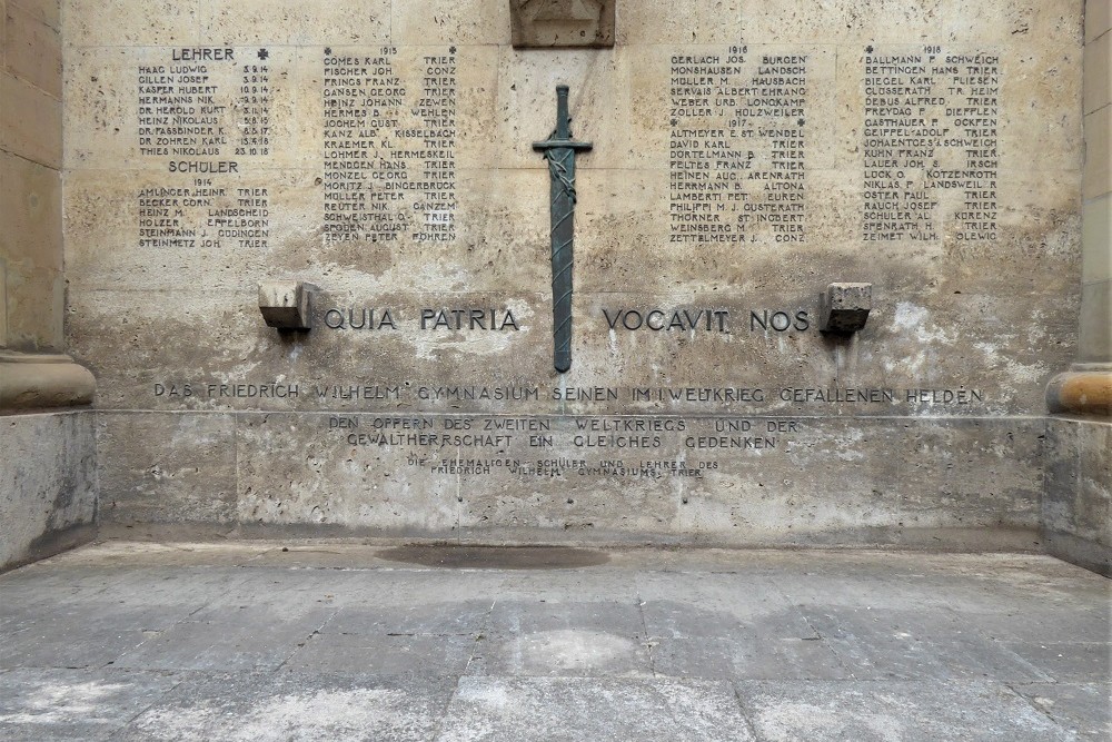 Monument Bisschoppelijk Seminarie Trier #2