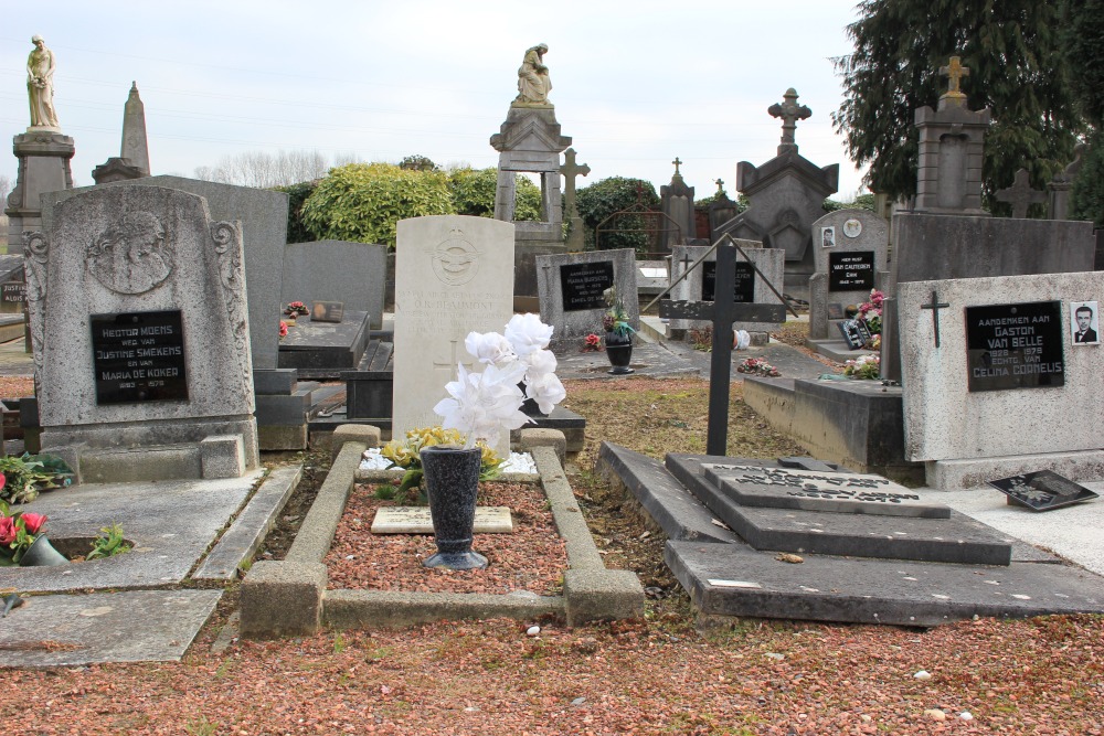 Commonwealth War Graves Dendermonde #1