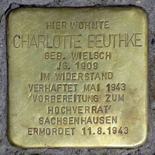 Stolpersteine Qukerstrae 28 #2