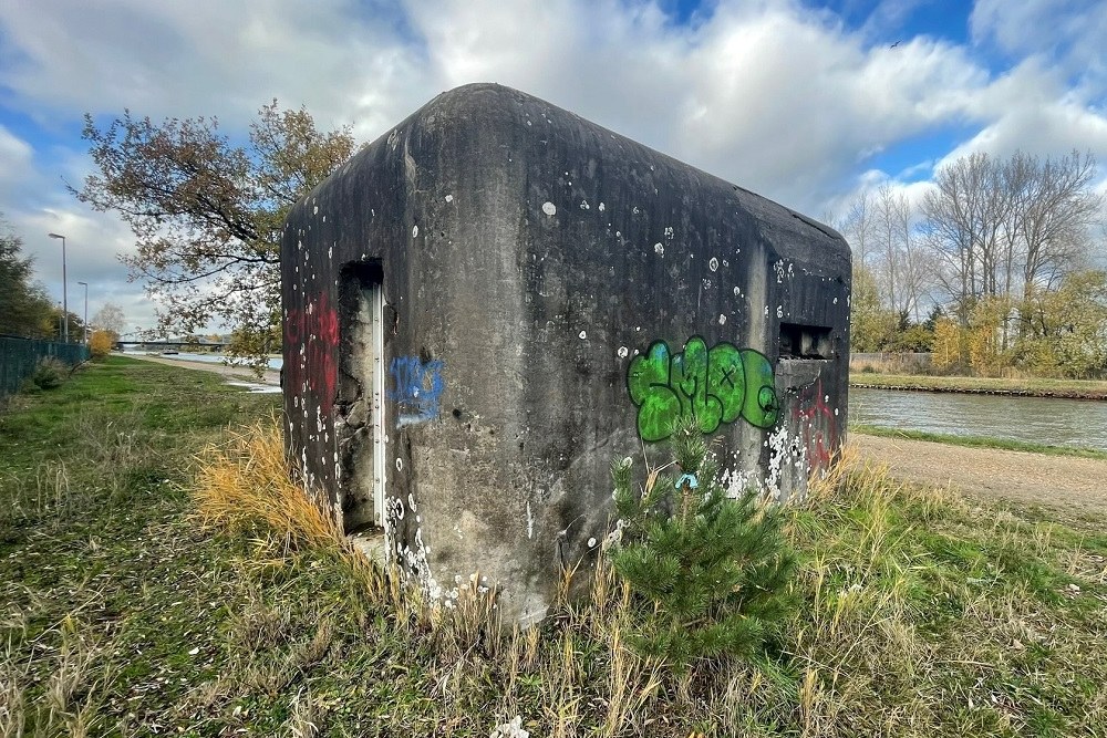 Bunker 11 Grensstelling Bocholt-Herentals Kanaal #4