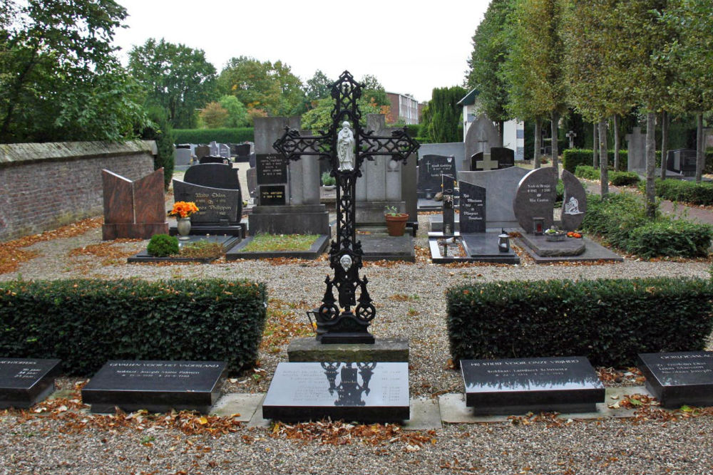 Dutch War Graves Roman Catholic Cemetery Broeksittard #1