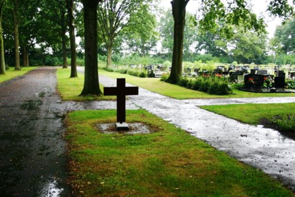 Oorlogsmonument Veenoord